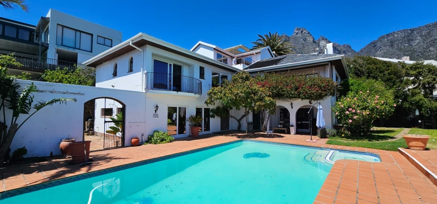 11 Bedroom Property for Sale in Camps Bay Western Cape